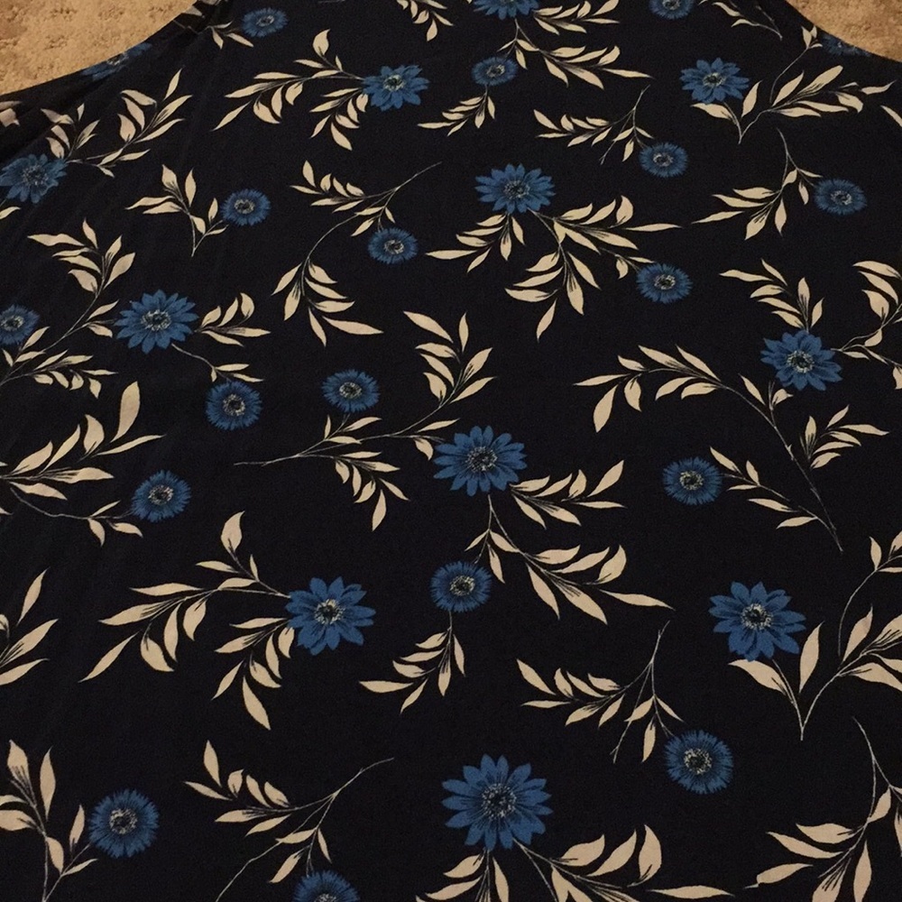 GAP Factory Blue Floral Blouse - Picture 2 of 4